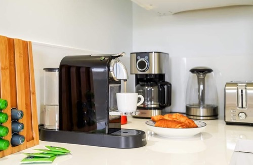 Cergy Apartment | Le Riviera - Port Cergy | Modern & Cosy