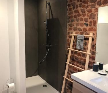 Leffe Apartment | Le saxo cuivré