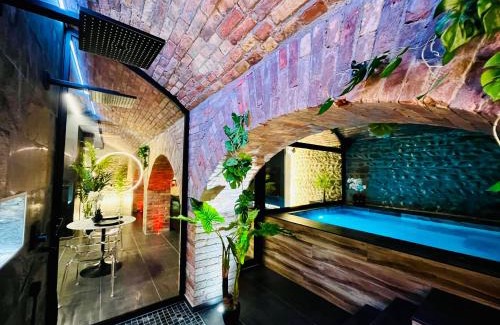 Faubourg Saint-Jacques Apartment | Le Secret de Valence