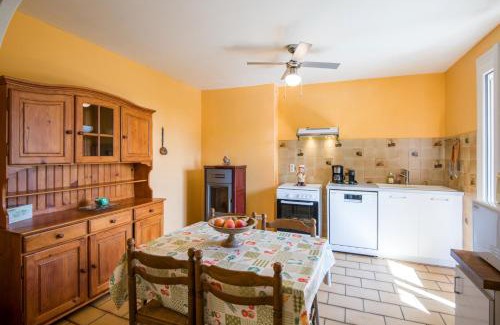 Castelnau-Pegayrols Apartment | Le Soleil Occitan - A 20min du Viaduc de Millau