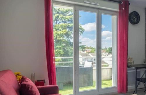 Saint-Jean-de-la-Ruelle Apartment | Le Square des Sapins