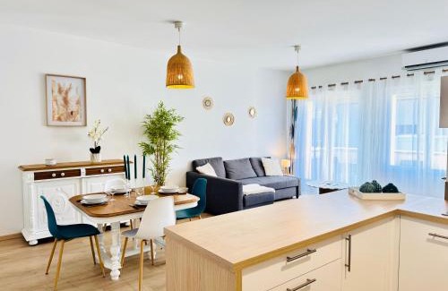 La Chapelle-Saint-Luc Apartment | Le Thieblemont - Elegance and Private Outdoor Space