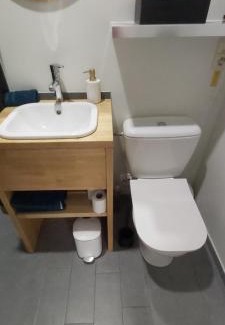 Aiseau-Presles House | Le tiny de Laly - climatisation -wifi - jardin - airport navette