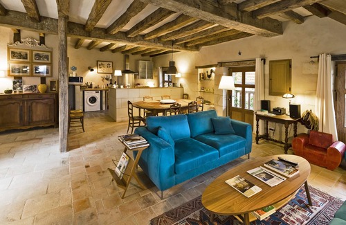 Cravant-les-Coteaux Cottage | Le Trianon du château de Sonnay, near Chinon : Gîte 4* for 6