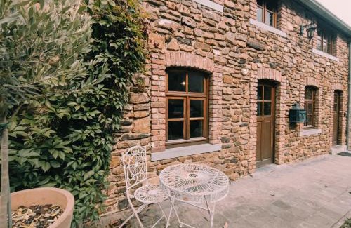 Ferrieres House | Le Trou 14, Ancienne ferme dans la nature avec bain nordique