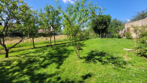 Guerard Apartment | Le Truc en plus, accessibles PMR, appartement 45 m2 mitoyen dans une maison avec un autre appartement