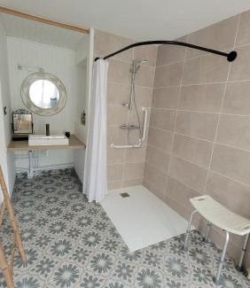 Guerard Apartment | Le Truc en plus, accessibles PMR, appartement 45 m2 mitoyen dans une maison avec un autre appartement