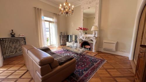 Bouzigues Apartment | Le vintage