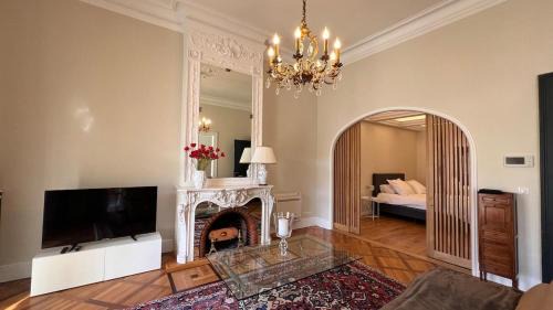 Bouzigues Apartment | Le vintage