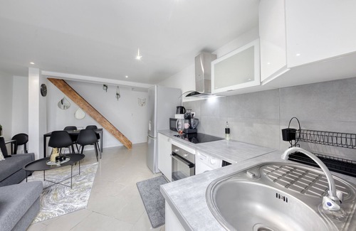 Sevran House | Le Ying & Le Yang Triplex, 4 minutes from the train station 🚊