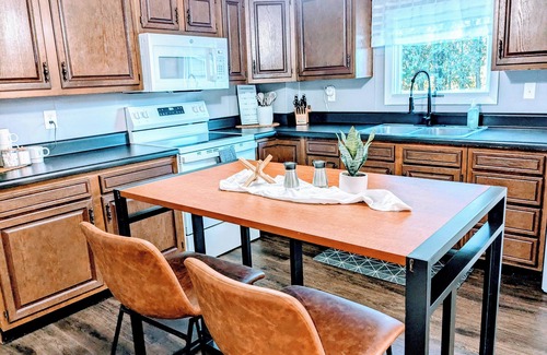 West Milton House | LEGACY FORT charming bungalow near Bucknell University