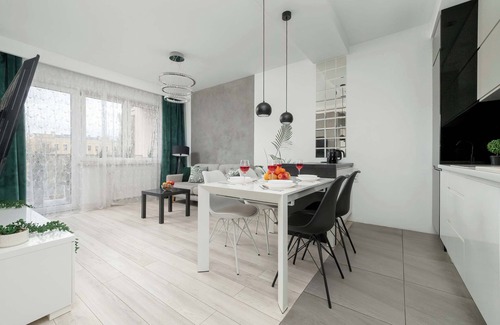 Lodz Apartment | Legionów 61 | Elegant Apartment | Balcony, Parking