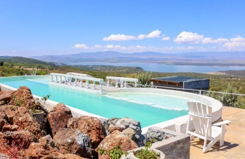 Nakuru Hotel | Lemon Valley Farm