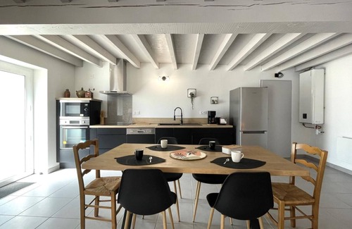 Meritein House | LENDRE - MERITEIN - Gîte