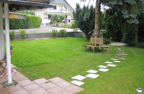 Stephanshausen House | Lense, with piano