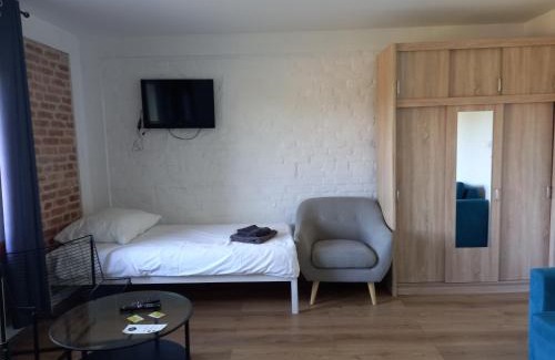 Zary Apartment | Leon's Rooms