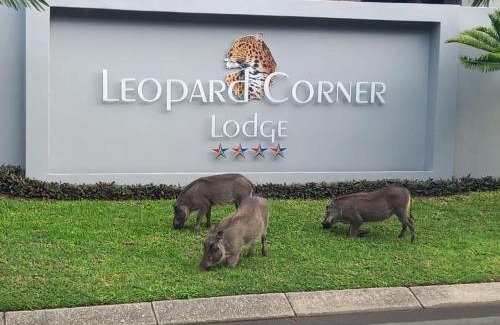 St. Lucia Cabin | Leopard Corner Lodge