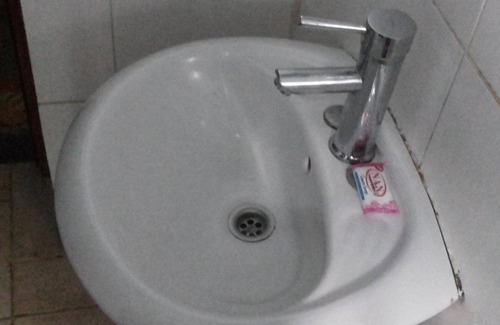 Nebbi Hotel | Leosim Hotel Nebbi