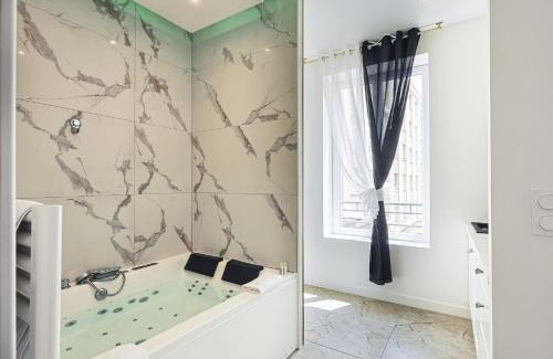 Villette Gare Apartment | LES BULLES DE MONA - Lila - Spa - Clim