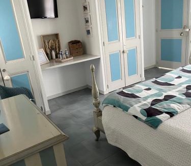 Noirmoutier-en-l'Ile Bed & Breakfast | Les Chênes Verts