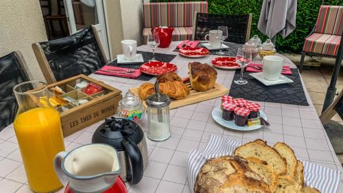 Saint-Riquier Bed & Breakfast | Les Chambres d'hôtes du Faubourg