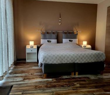 Sainte-Ode Bed & Breakfast | Les chambres de la fontaine de brul