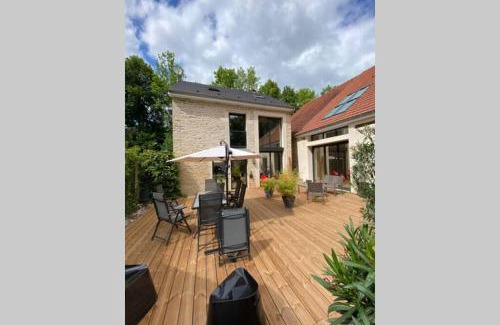 Courtivron House | Les Dépendances