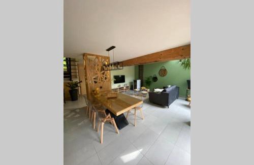 Courtivron House | Les Dépendances