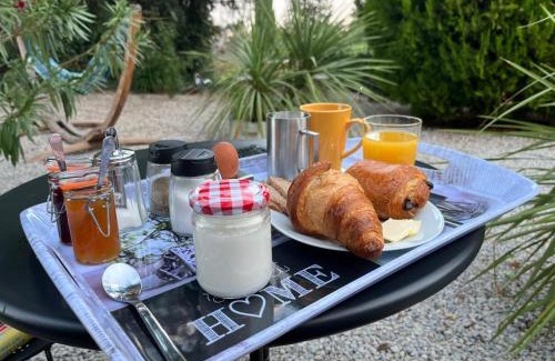 Sablet Apartment | Les Deux Tilleuls