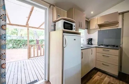 Ivry-la-Bataille House | Les Fontaines Campsite* - Classic 4-room mobile home for 6 people