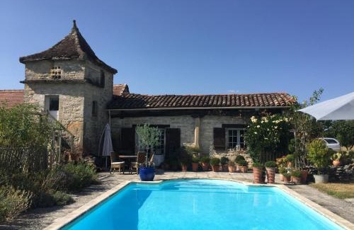 Caylus House | Les Gîtes Pérard