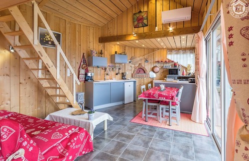 Serrieres-en-Chautagne House | LES HAUTES TERRES - SERRIERES EN CHAUTAGNE