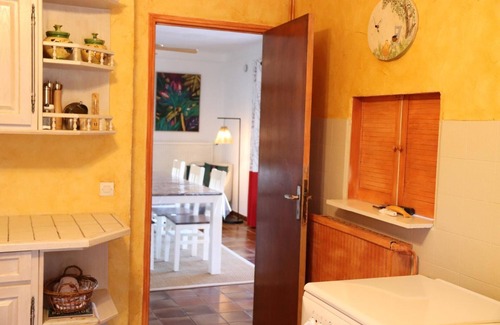 Le Luc House | Les oliviers" guest house