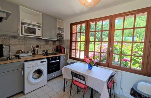 Eu House | Les Rosiers - EU - Gîte