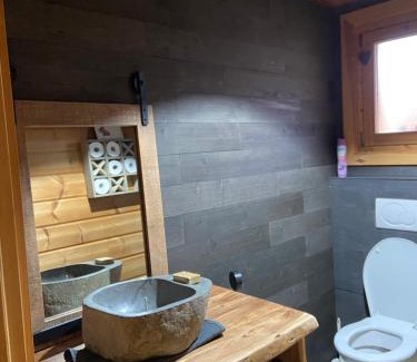 Saint-Imier House | Les Savagnières - chambre chez l habitant