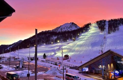 Montgenevre Apartment | Les Tanières de Montgenèvre - Studio Dama - neuf 4p avec terrasse vue imprenable
