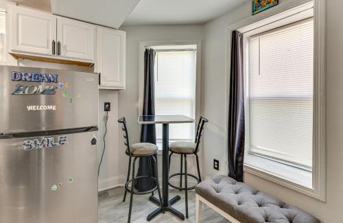 Worcester Apartment | Less Than 2 Mi to UMass Health and Dtwn Traveling Pros Hub
