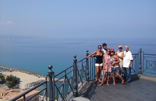 Marina di Davoli Apartment | less than 200 yds from the beautiful blue Ionic sea