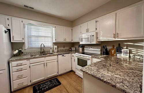 Winston - Salem House | Less than 3 Miles from Wake Forest University, Baptist and Forsyth Hospitals