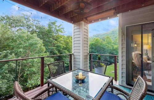 Seven Devils Apartment | Let's Stay Getaway