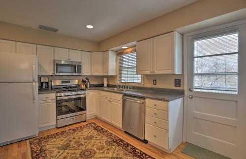 Lexington House | Lexington Family Home about 2 Miles to UK Campus!