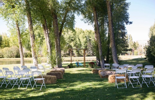 Gunnison House | Lg. Gathering place-Privacy 7 bdr, 4.5 bth-Ride your 4 wheeler-BLM from our home