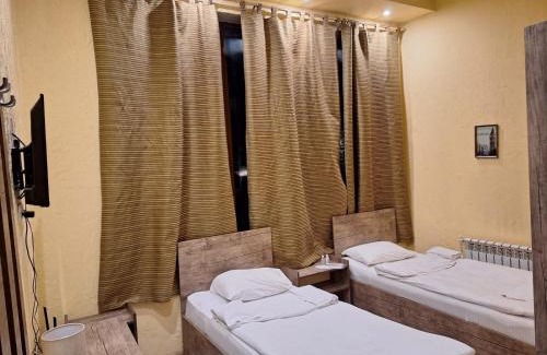 Yerevan House | Li-Yes Qanaqer