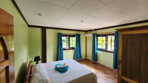 La Digue House | Lianita's Cottage (Selfcatering)