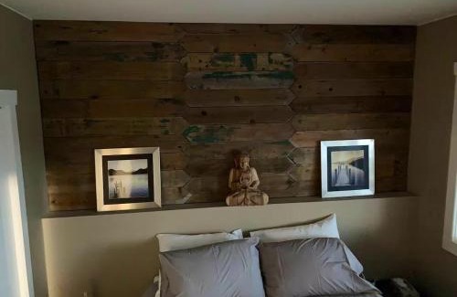 Black Mountain Bed & Breakfast | Licensed 2-Bedroom Suite Eco-Friendly Solar Home