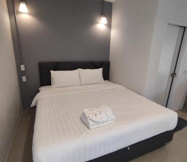 Chiang Rai Hotel | Life Hotel Rongkhun - White Temple Chiangrai