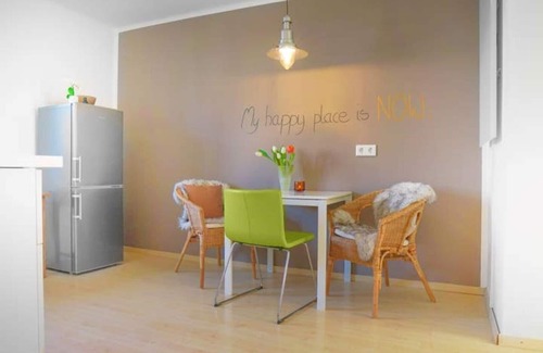 Pradl Apartment | Lightland - apartment with garden and parking