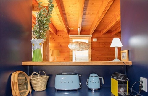 Ofir House | Liiiving in Ofir - Seaside Pool Bungalow