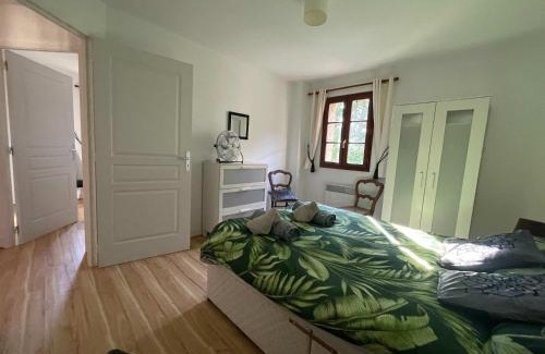 Brantome-en-Perigord House | Lilas - Spacieuse maison 10 pers Jardin BBQ