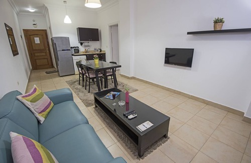 Sakkala Hotel | Lilly apartments are Luxury holiday served apartments